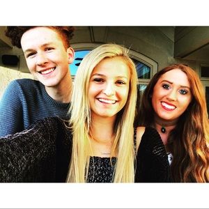 Meet your Posher, Megan